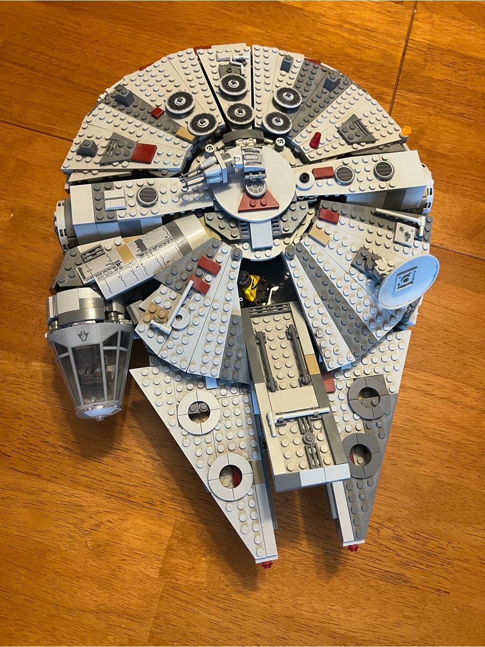 Lego Star Wars Millennium Falcon Lego 75257 retired